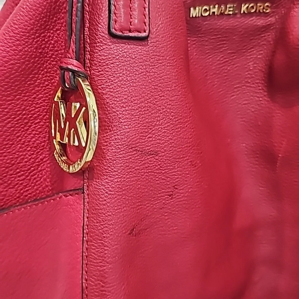 Michael Kors Large Pebbled Red Leather  Handbag Tote Spacious - Picture 6 of 12